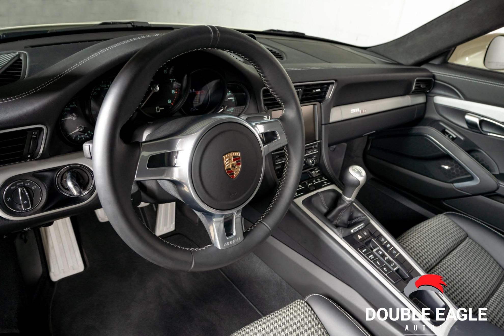 2014 Porsche 911 Carrera S 50th Anniversary Coupe