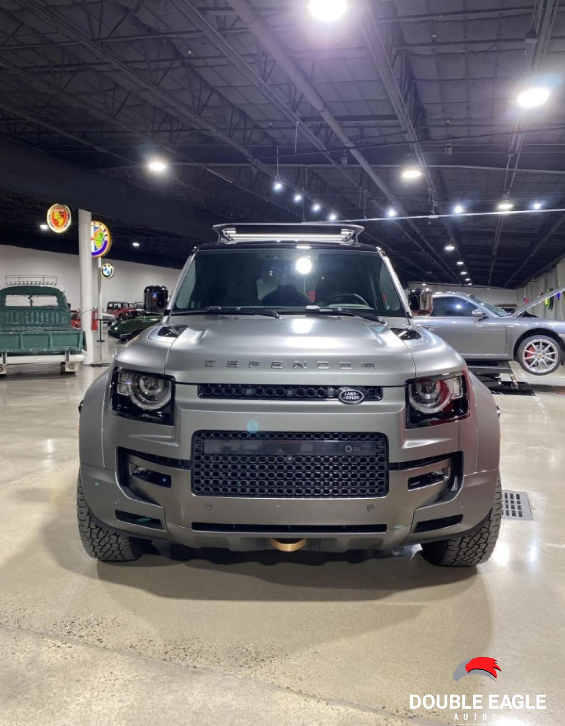 2025 Land Rover Defender 110 OCTA Edition One