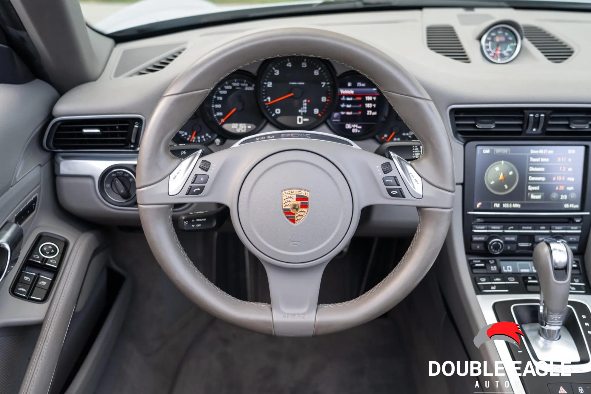 2014 Porsche 911 Carrera 4 Cabriolet