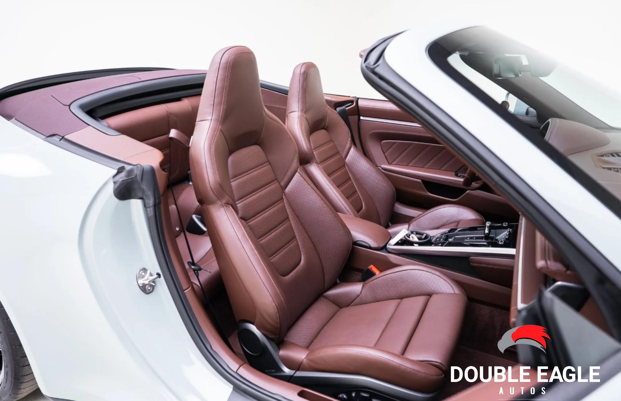 2025 Porsche 911 Carrera 4 GTS Cabriolet